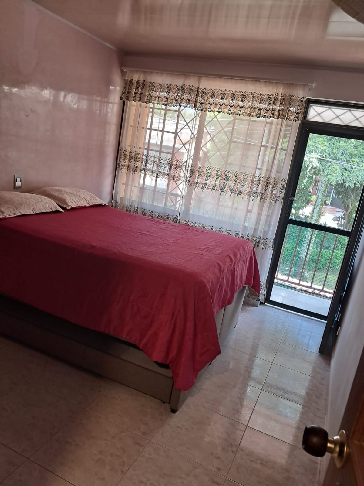 VENTA Casa Conjunto Cerrado Arboleda Casa / Ibagué / Colombia / +57 3142268772 COL / +1 8623914933 USA